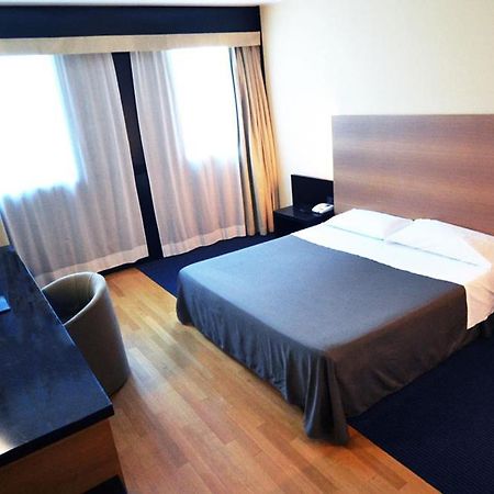 Golf Hotel Milano Opera Extérieur photo