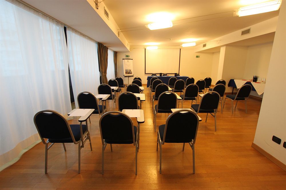 Golf Hotel Milano Opera Extérieur photo